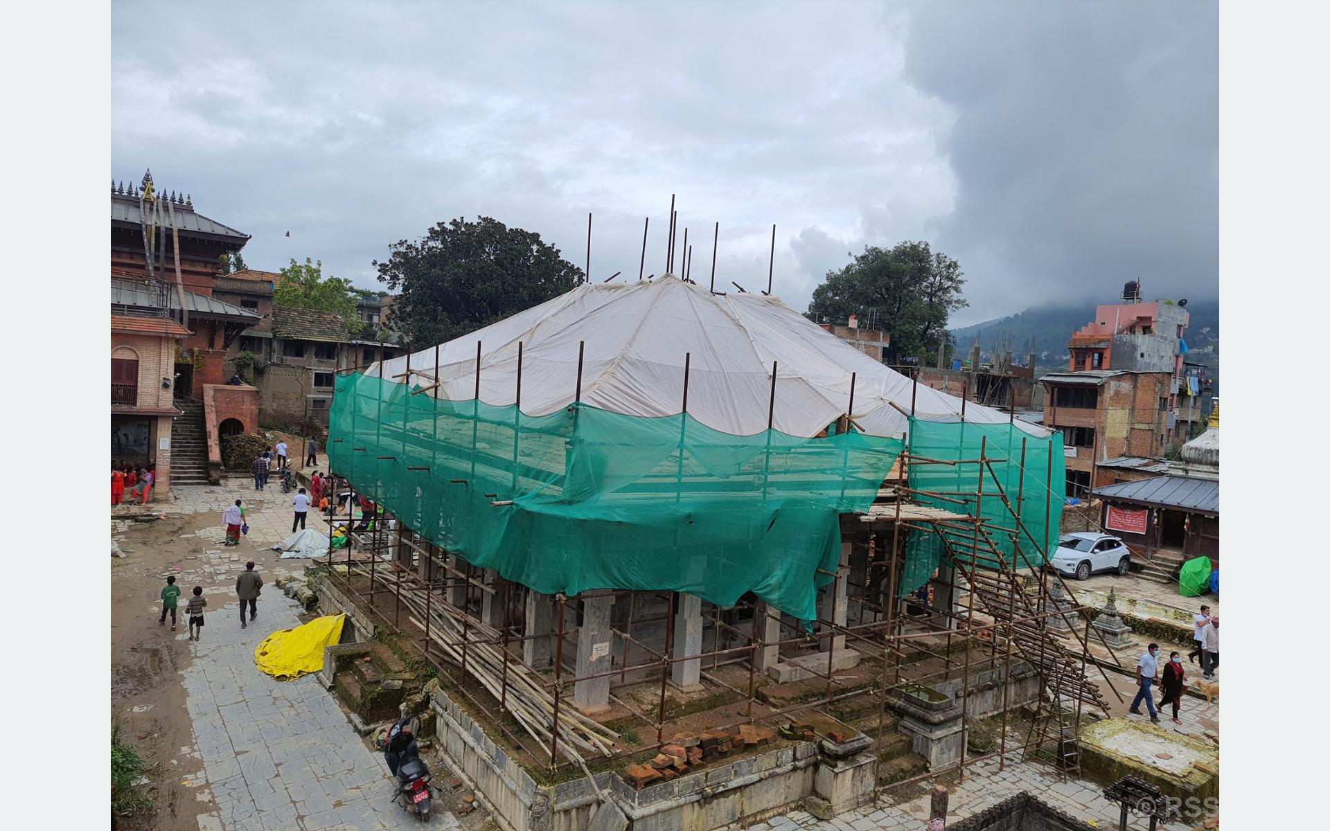 पुनःनिर्माणले गति लिँदै रातो मच्छिन्द्रनाथ मन्दिर