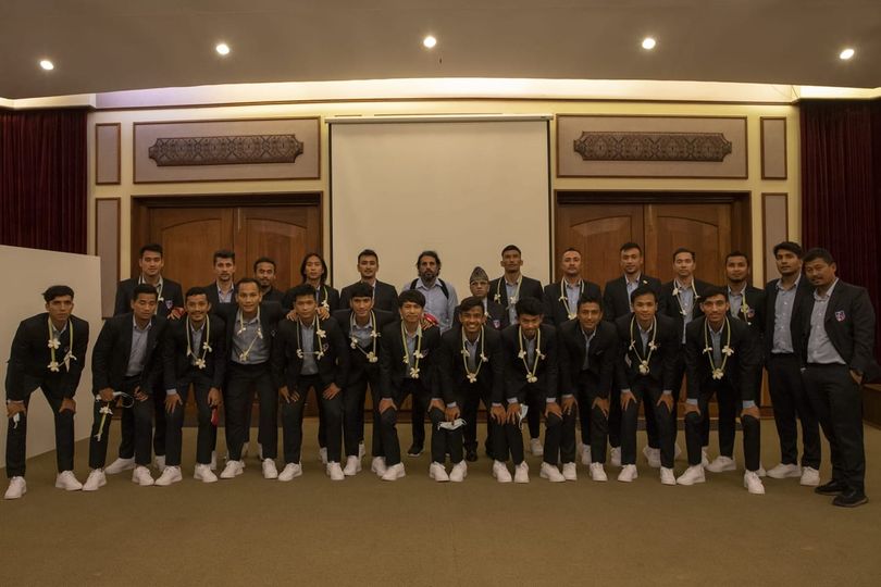 साफ खेल्न माल्दिभ्स पुग्यो नेपाली फुटबल टोली