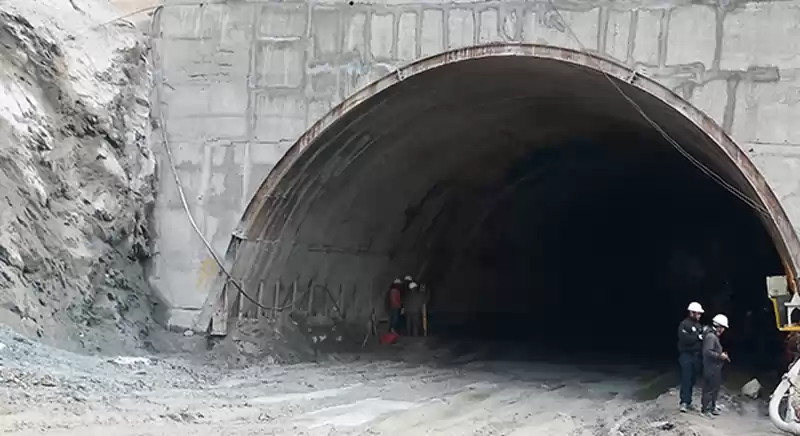 लिखु जलविद्युत आयोजनाको सुरुङमा पुरिएर एक जनाको मृत्यु, दुई घाईते