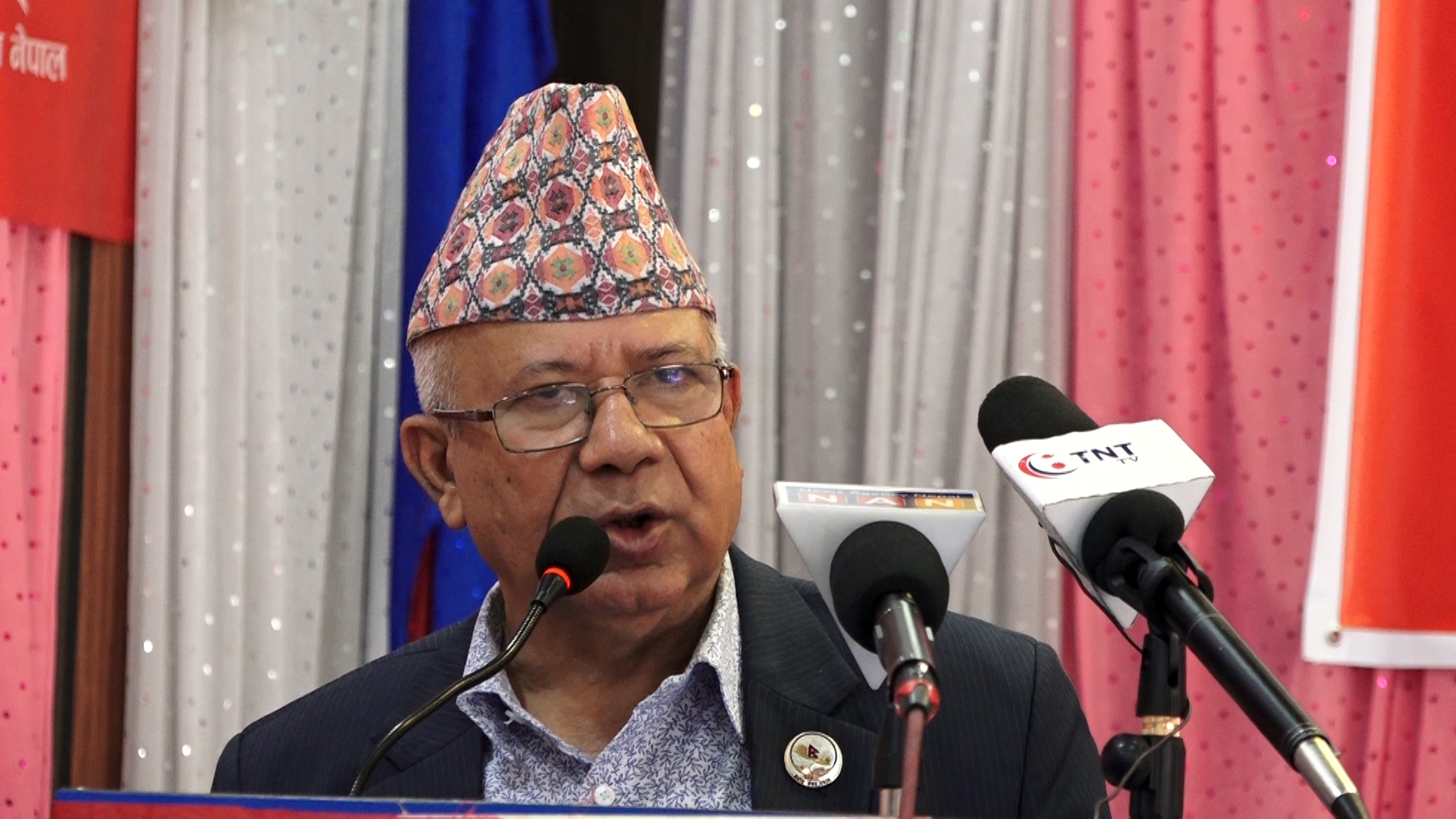 सत्तारुढ गठबन्धनलाई चुनावपछि पनि निरन्तरता दिन्छाैँ: माधव नेपाल