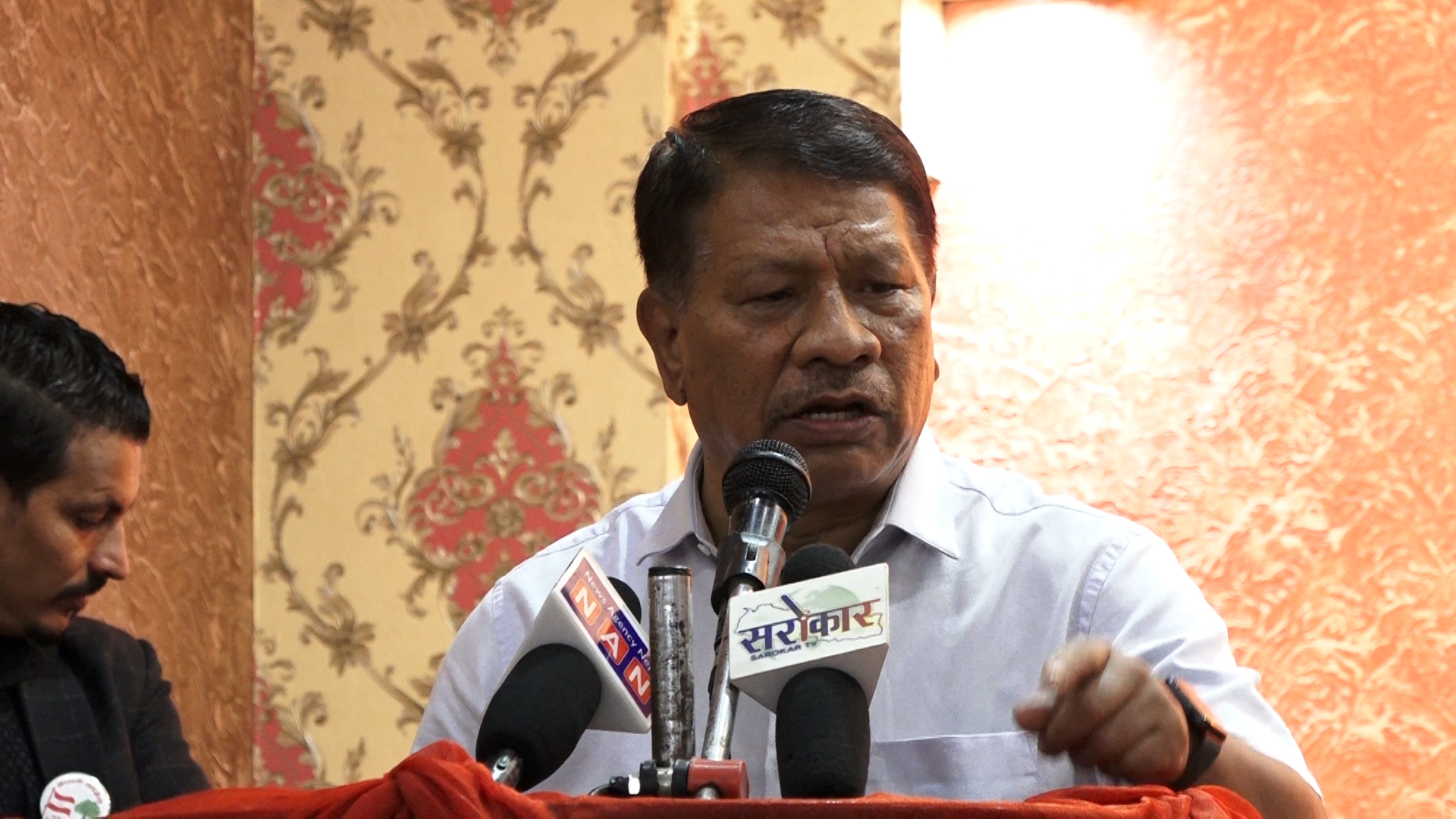 पार्टीको नेतृत्व परिवर्तन गरेर अघि बढ्नुको विकल्प छैन: प्रकाशमान सिंह