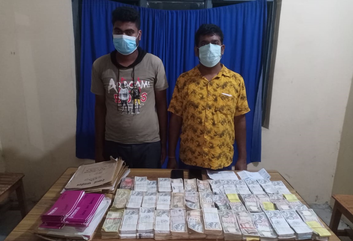 ज्वेलर्समा हुन्डी कारोबार, साढे ३८ लाखसहित सञ्चालक पक्राउ