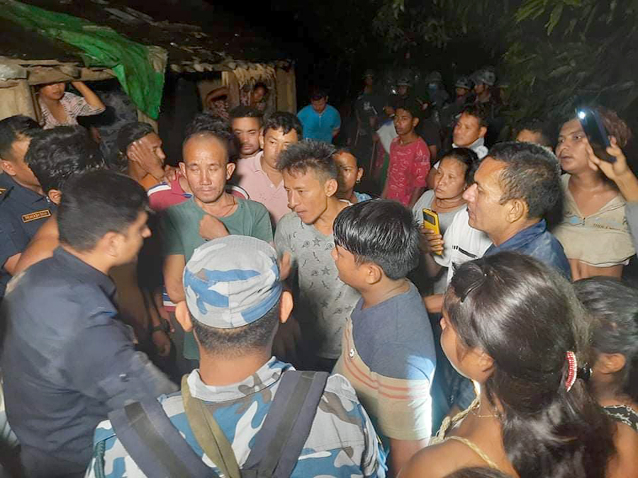 चितवनमा एक पुरुषको हत्या, छिमेकी पक्राउ