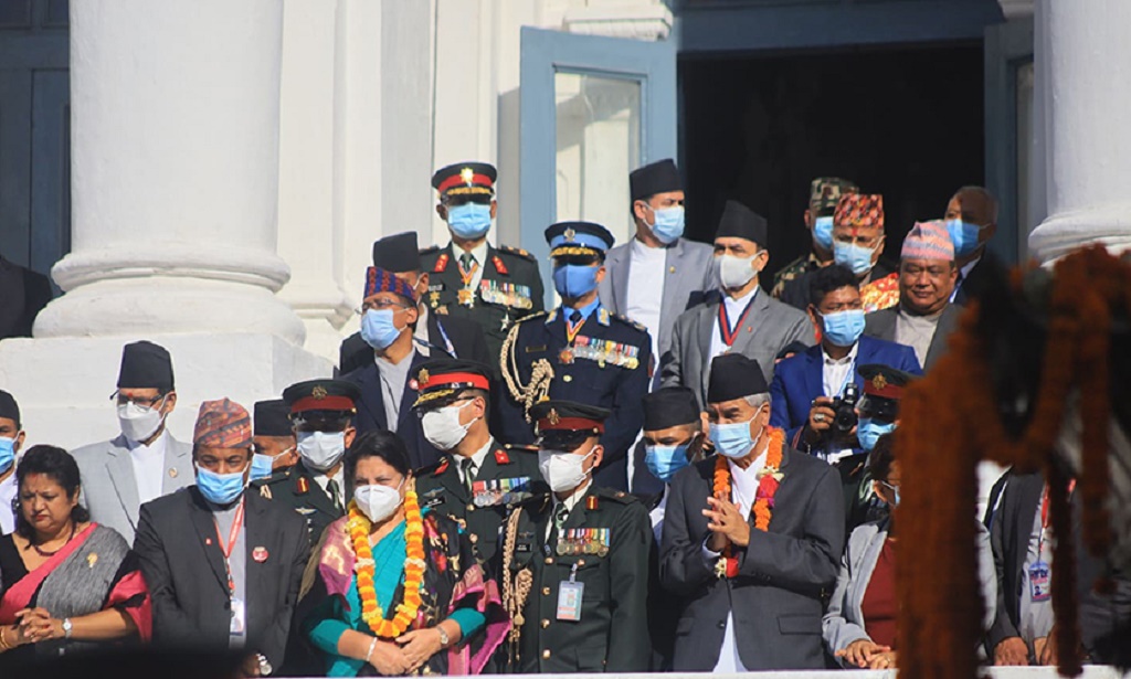 राष्ट्रपति र प्रधानमन्त्रीद्वारा इन्द्रजात्रा अवलोकन