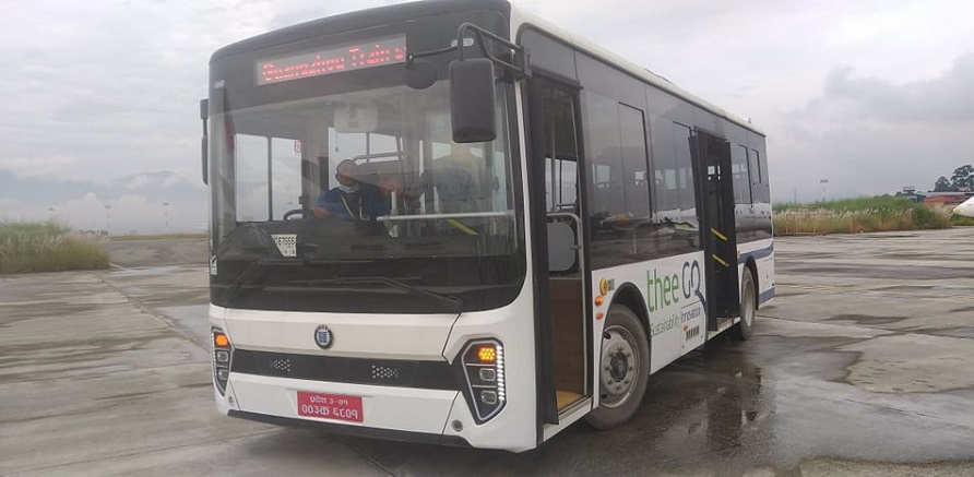 गुण एयरलाइन्सको विद्युतीय बस सञ्चालनमा