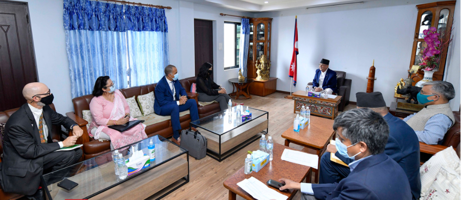 ओलीलाई भेट्न एमसिसीकी उपाध्यक्ष फतिमा बालकोटमा