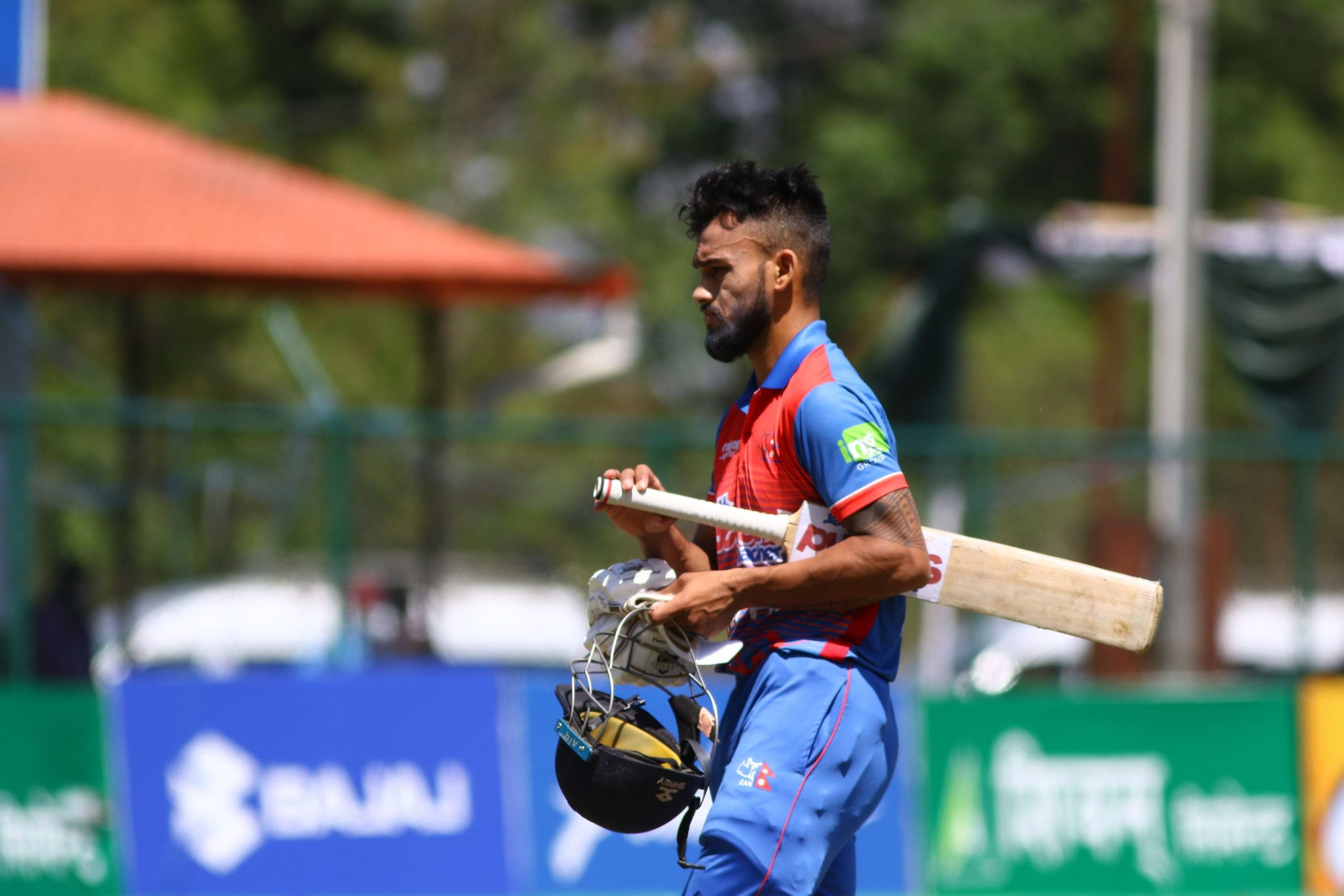 नेपालकाे पहिलाे विकेट पतन,  कुशल भुर्तेल आउट