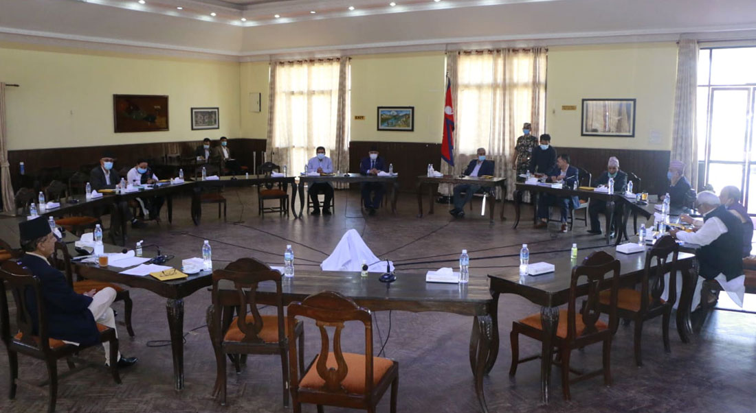 सर्वदलीय बैठकमा नेताहरुले भने – एमाले सम्वादबाट भाग्न खोज्यो