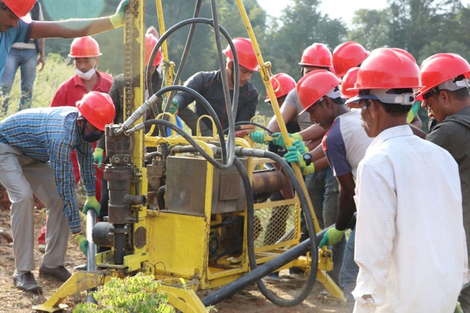 दैलेखमा ग्यास र पेट्रोल भएको पुष्टि