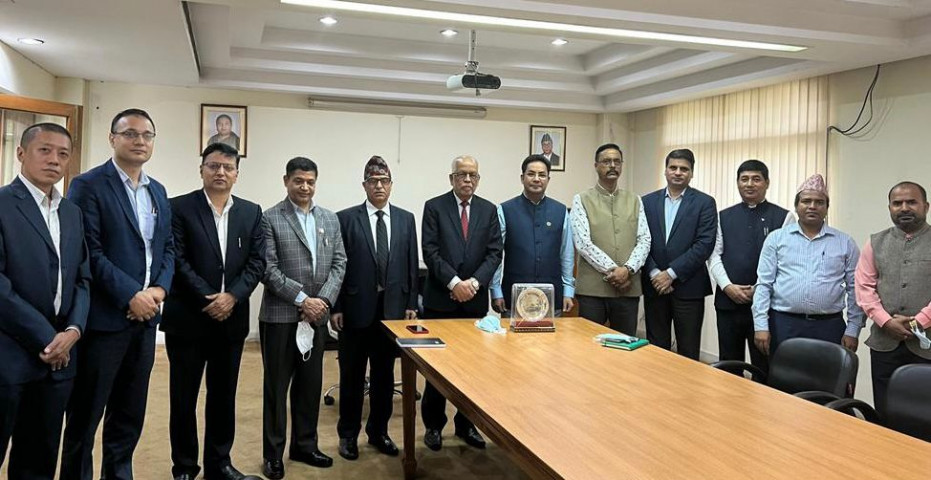 फिर्ता भए राजदूत आचार्य