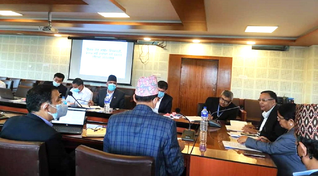 शिक्षक सेवा आयोगको नियमावली संशोधन प्रस्ताव ल्याउन मन्त्री पौडेलकाे निर्देशन