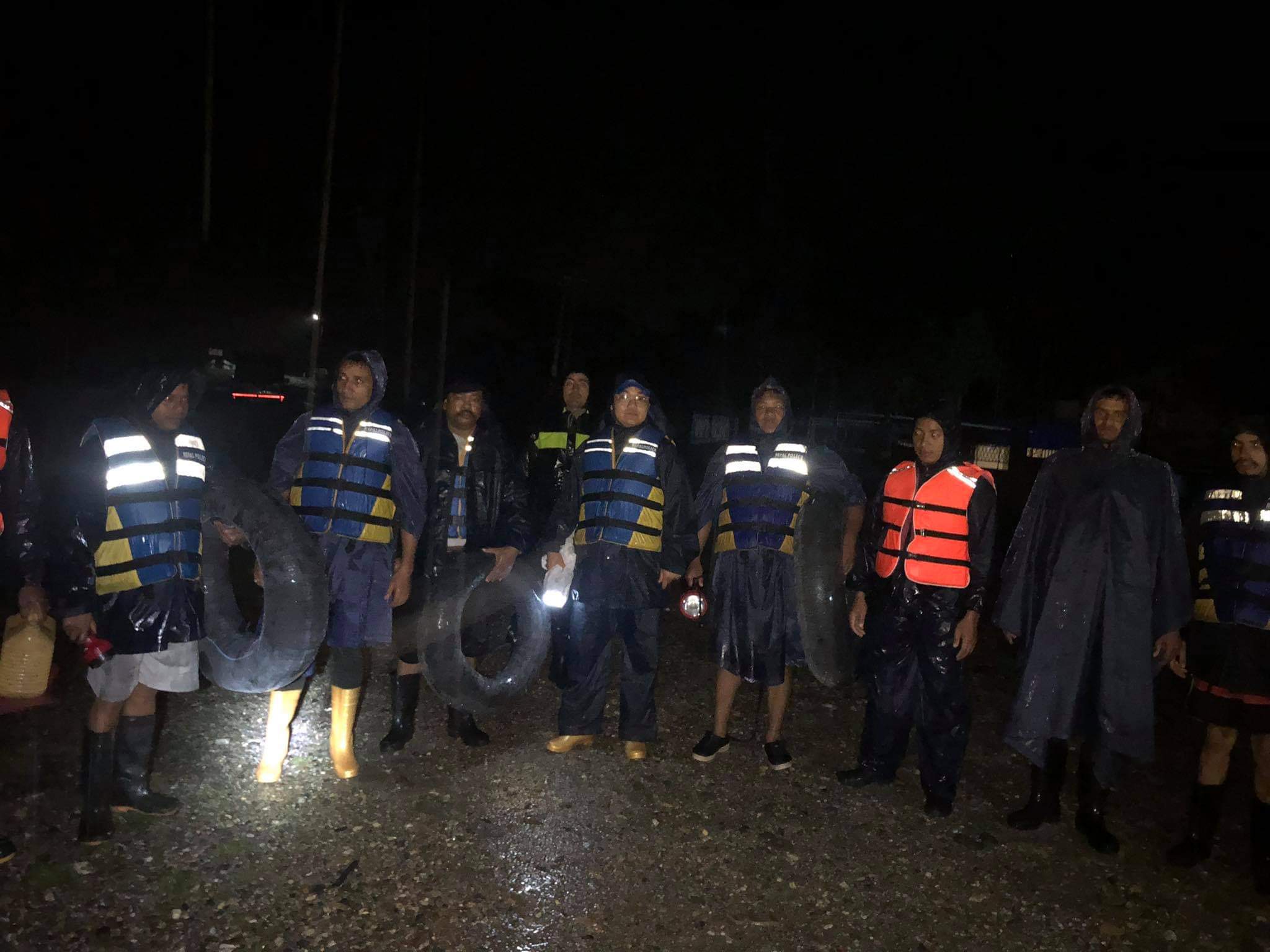 बेमौसमी झरीले बाढी पहिरो : प्रदेश १ मा ६२ जनाको मृत्यु, २० घाईते र १३ बेपत्ता