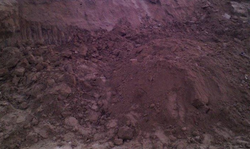 माटोको ढिस्कोले पुरिएर एक बालिकाको मृत्यु, पाँच घाइते