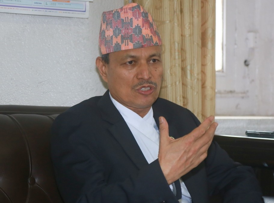 भीम रावलको प्रश्नः प्रधानमन्त्री र प्रधानन्यायाधीशमा नैतिकता देखाउने आँट छ ?