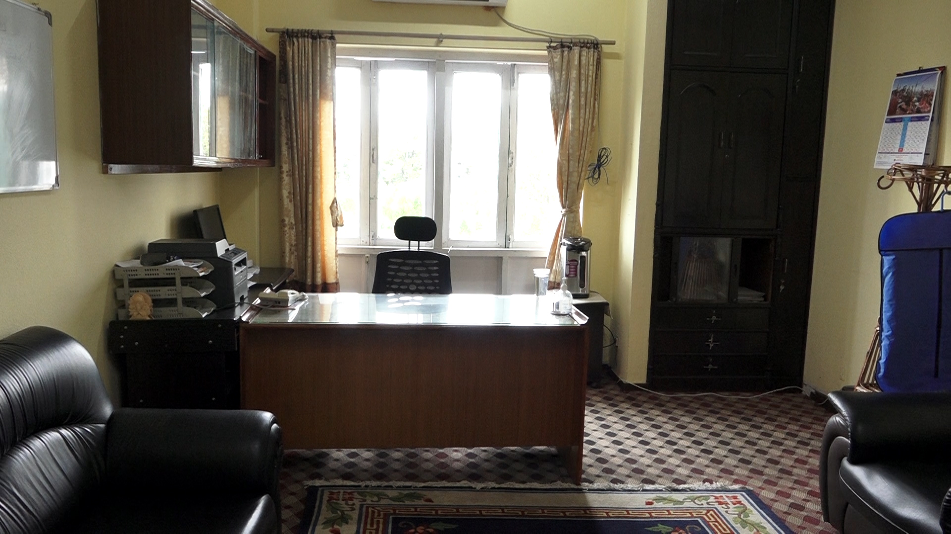 सिंहदरवारका कर्मचारीलाई अझै सकिएको छैन दशैं