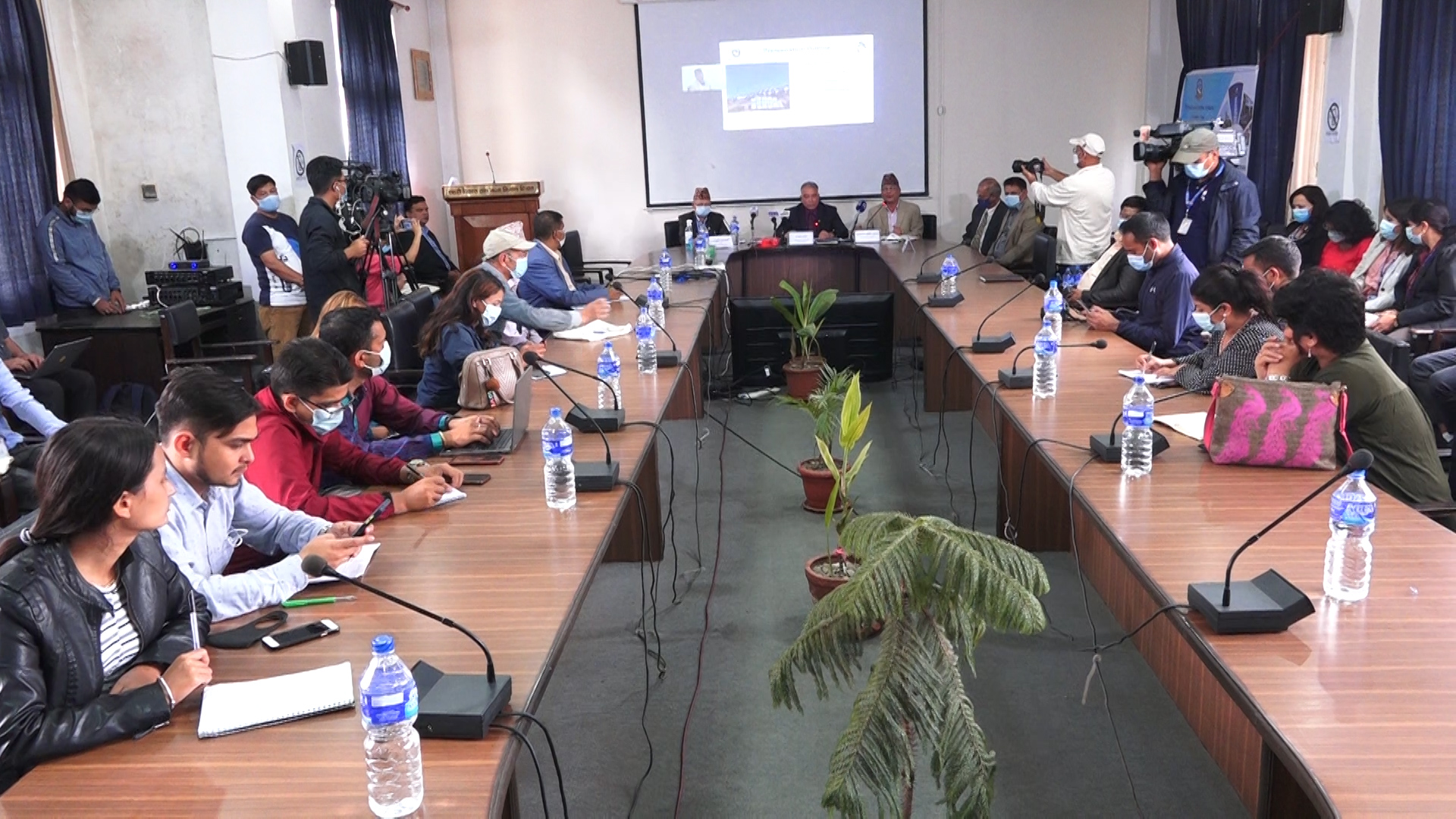 मंसिर २१ देखि नेपालमा पुनर्निर्माण सम्बन्धी अन्तर्राष्ट्रिय सम्मेलन हुने