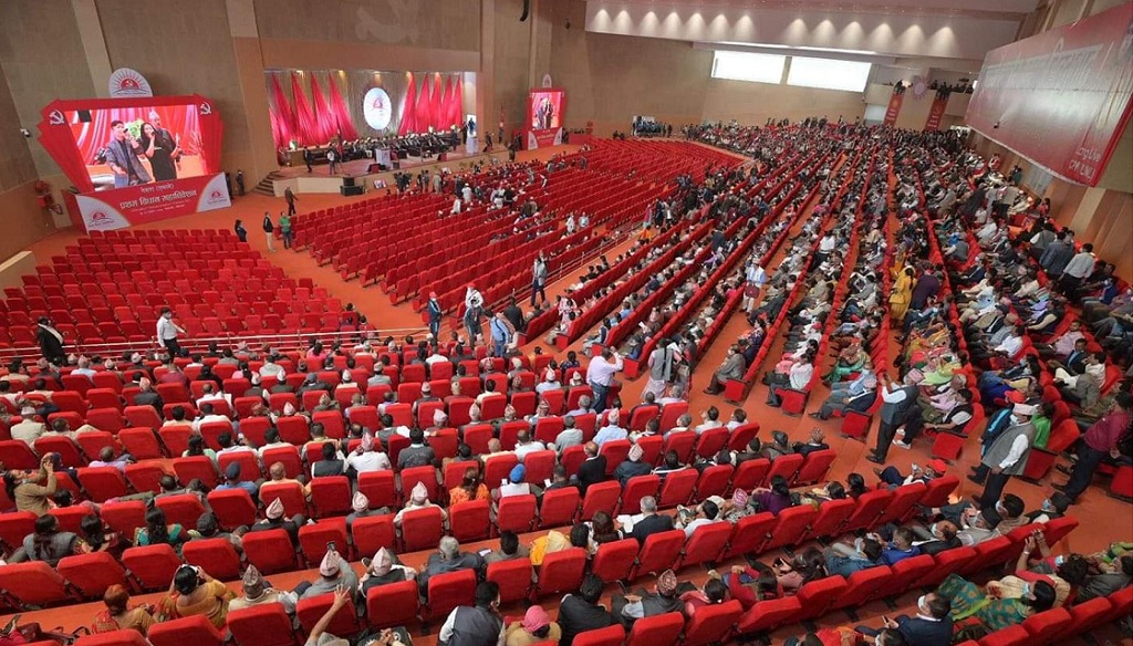 अब एमालेको केन्द्रीय सचिवालय १५ सदस्यीय हुने