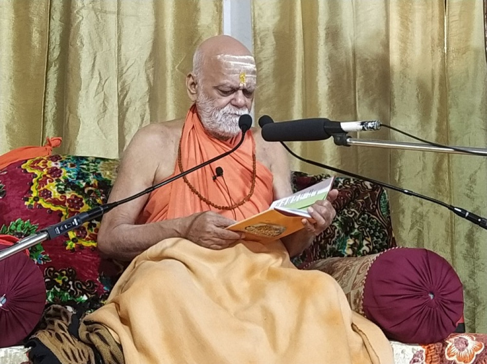 नेपालले हिन्दूत्वको प्रतिनिधित्व गर्नुपर्छ : शङ्कराचार्य