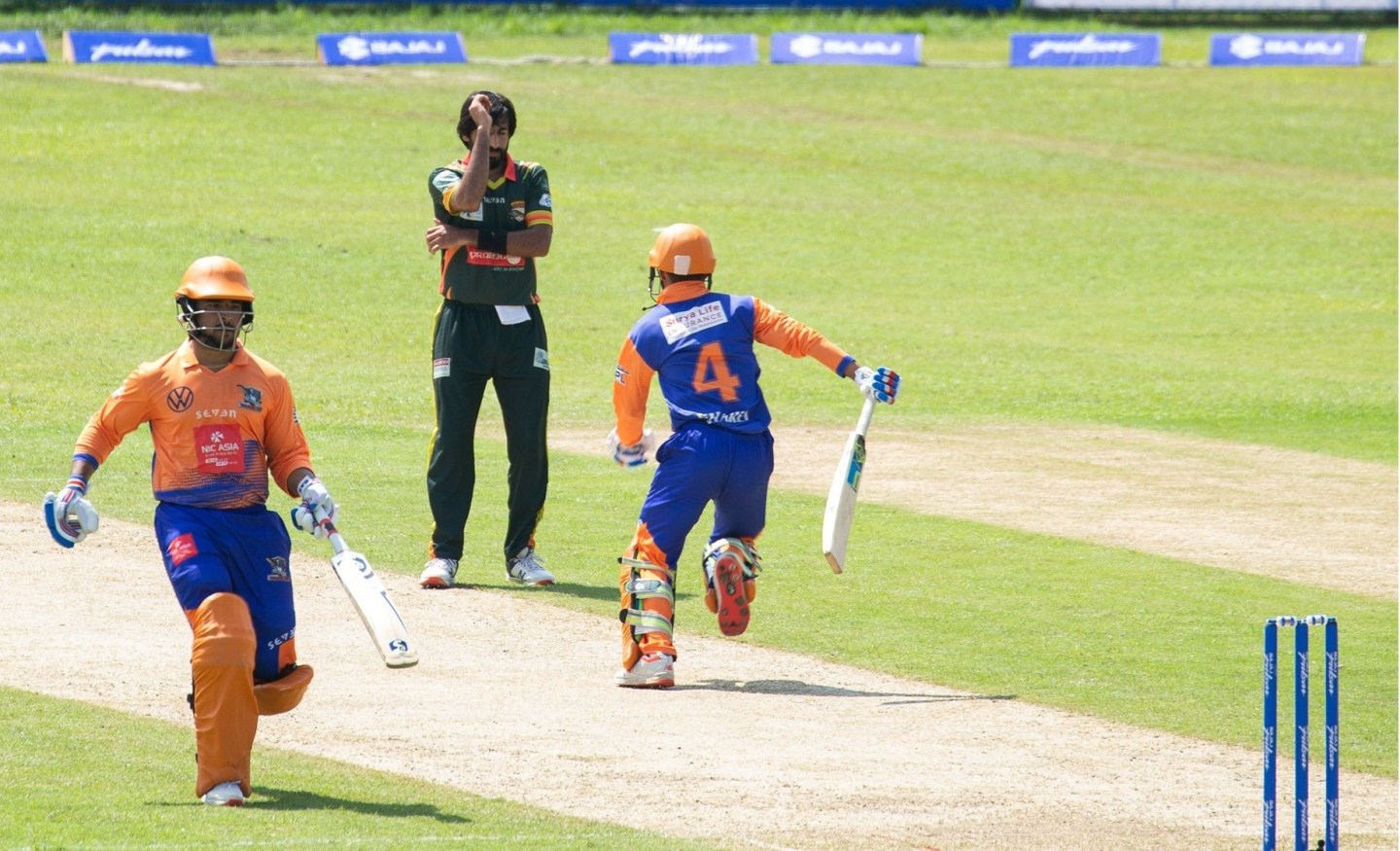 ईपीएल : विराटनगरले काठमाडौँलाई दियो १०५ रनको लक्ष्य