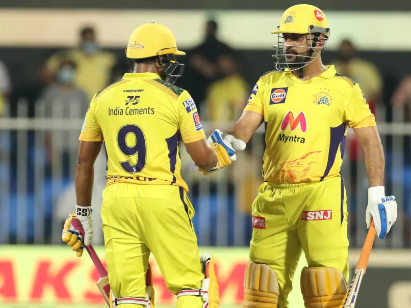 हैदराबादलाई हराउँदै चेन्नई आईपीएलको प्लेअफमा