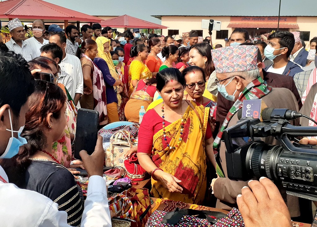 ओलीलाई लाग्यो चुनाव, गृहजिल्लाबाट तताउँदै माहोल