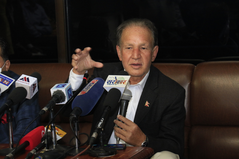 परराष्ट्रमन्त्री डा खड्का बेलग्रेड प्रस्थान