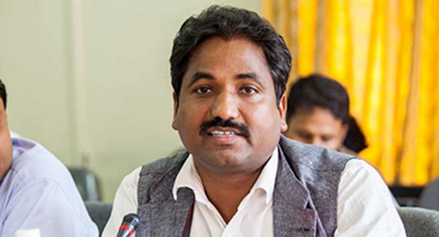 नेकपा पुनर्गठनको गृहकार्यमा प्रभु साह