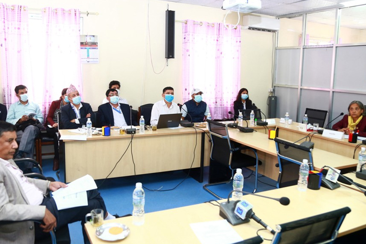 अवरुद्ध सडक तथा पुल तत्काल खुलाउन निर्देशन