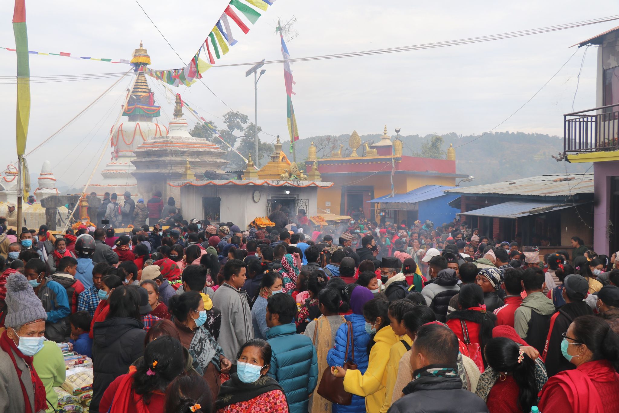 धार्मिक तथा ऐतिहासिक नमोवुद्ध मेला, शान्तिको लागि लाखौँ दीप प्रज्वलन
