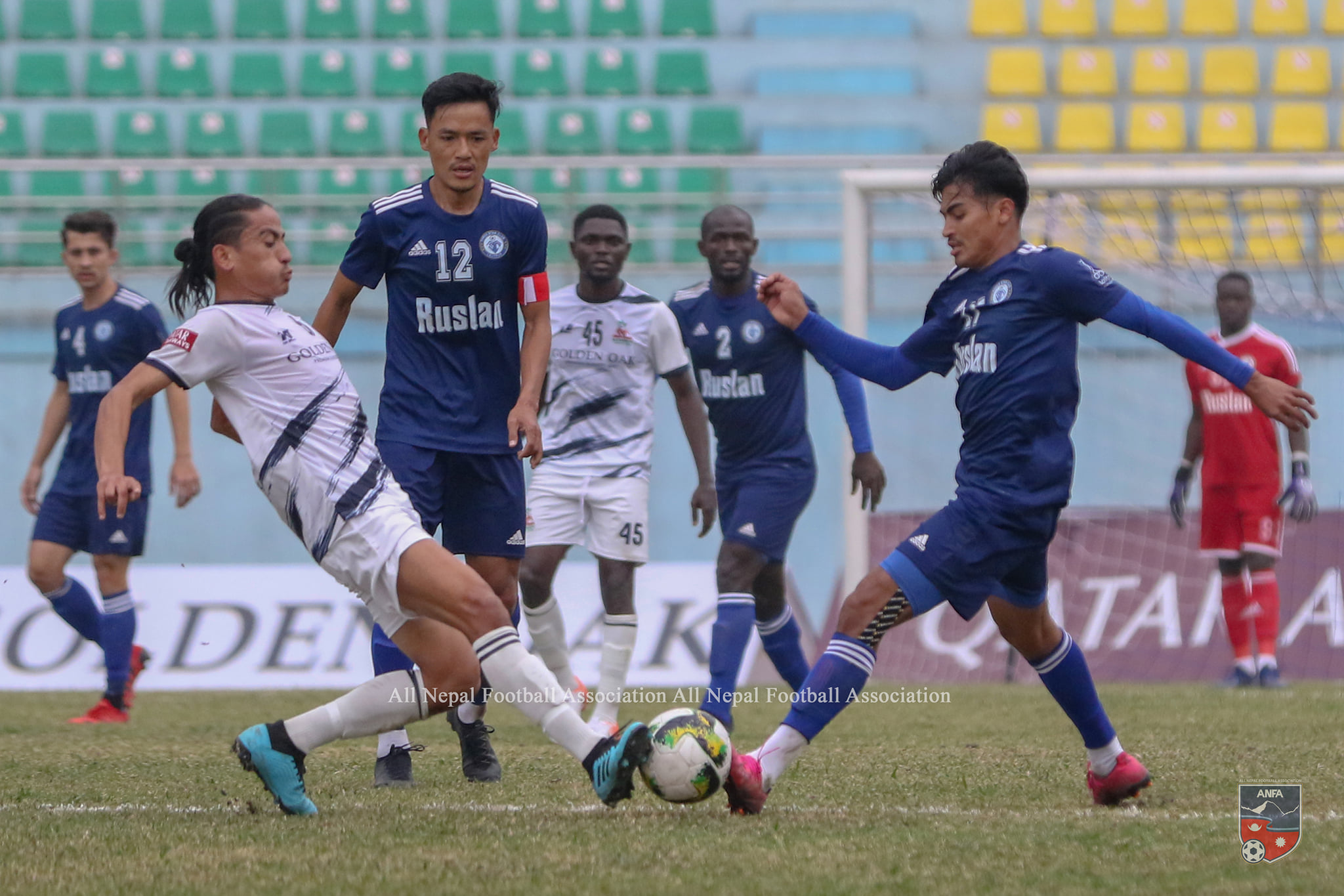 सातदोबाटोसँग हार्याे थ्री स्टार