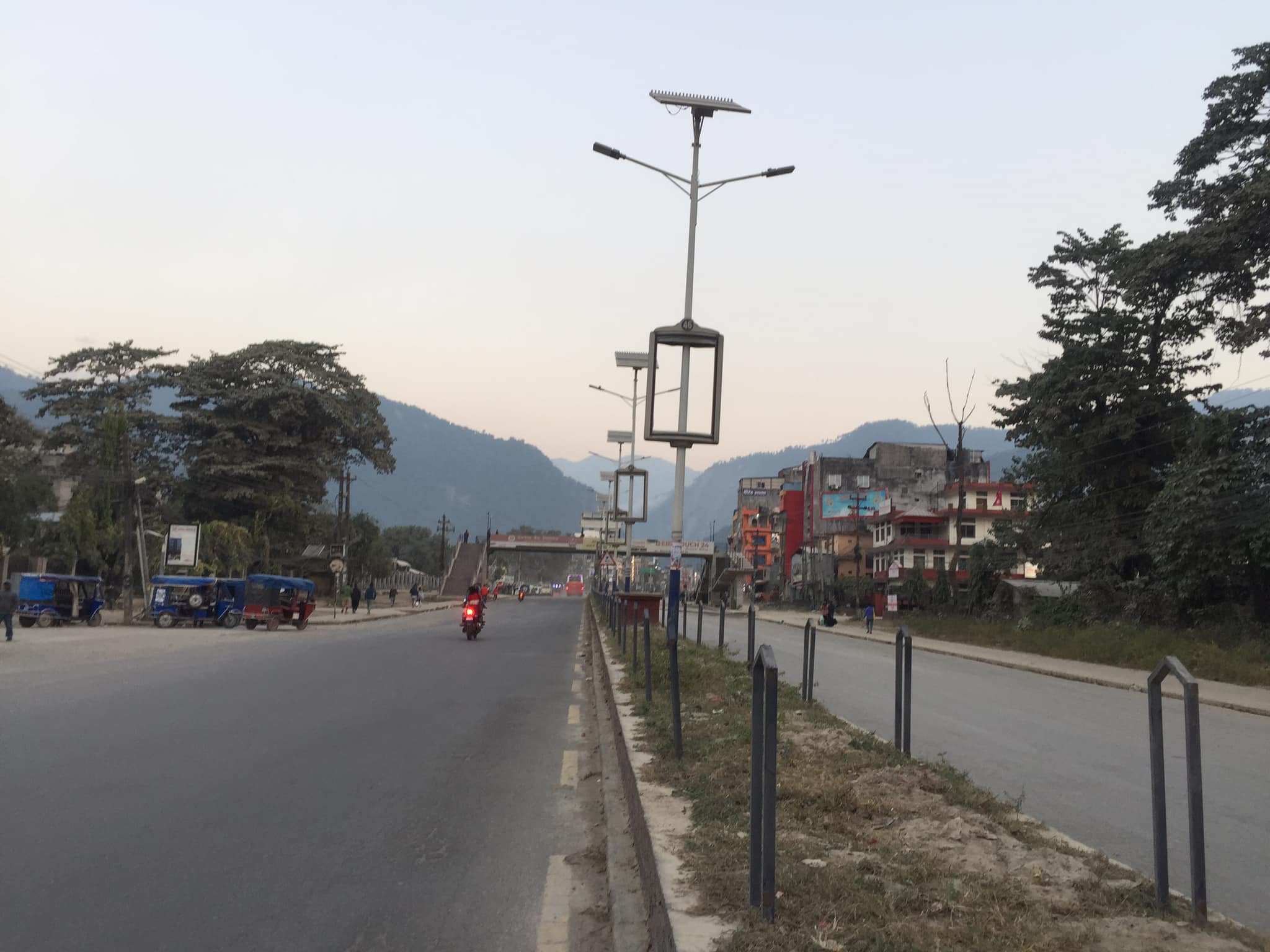 लुम्बिनी प्रदेशमा बिहानैदेखि बन्दको प्रभाव, यातायात ठप्प
