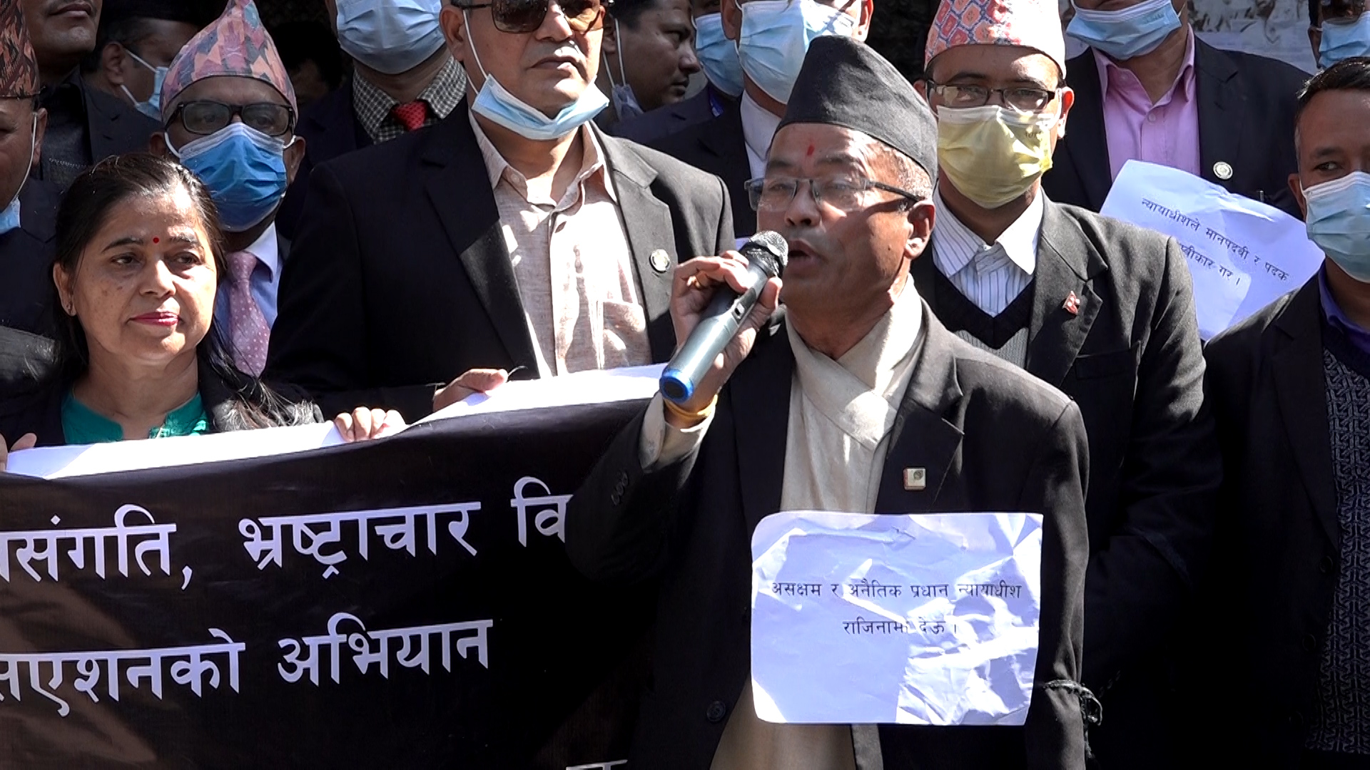 जबराबाट अन्यायमा परेकाहरुले बारलाई फैसला उपलब्ध गराउनुस् : बार अध्यक्ष श्रेष्ठ