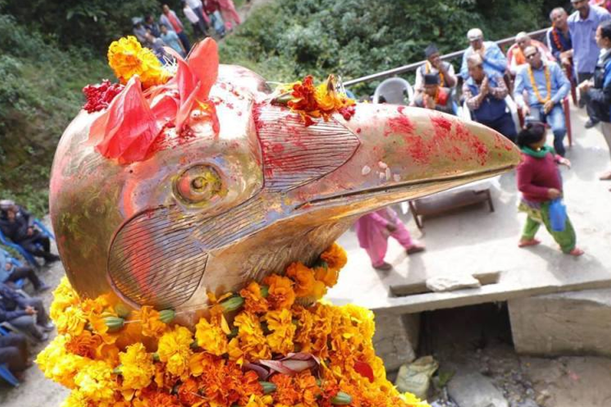 कागेश्वरीमा कागको अष्टधातुमा पूजा आराधना
