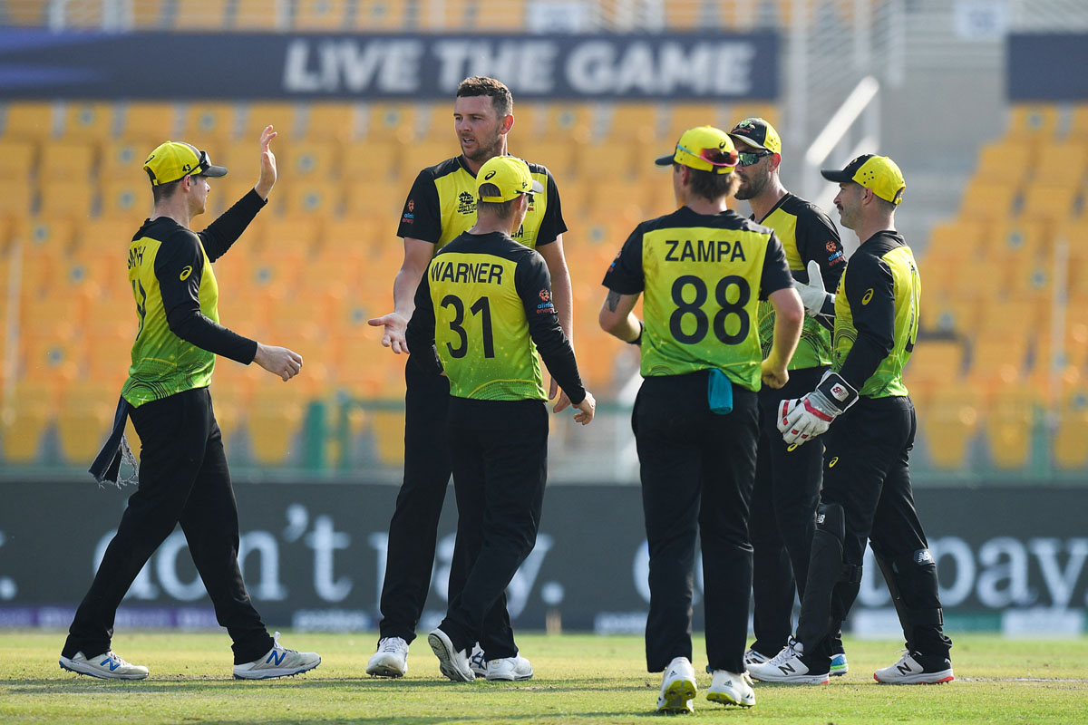 अस्ट्रेलिया टी-२० विश्वकपको फाइनलमा