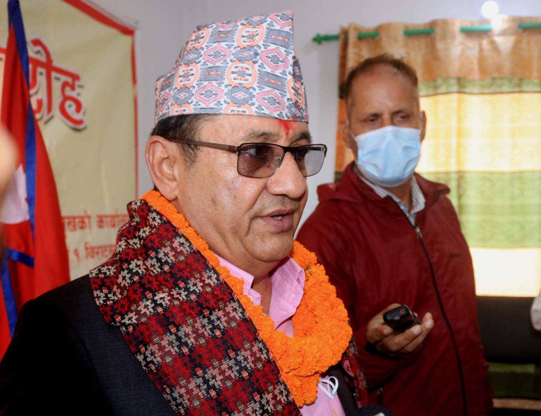 राजीनामाको तयारीमा मुख्यमन्त्री आचार्य