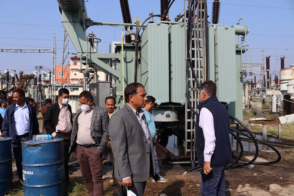 कुलमानको सक्रियतामा ३६ घण्टापछि भरतपुर क्षेत्रमा विद्युत आपूर्ति सुरु