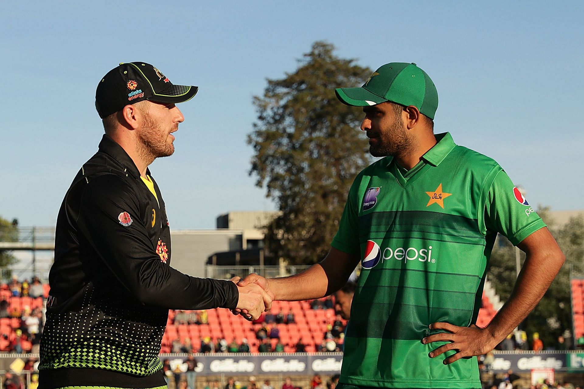 फाइनलका लागि पाकिस्तान र अष्ट्रेलिया भिड्दै