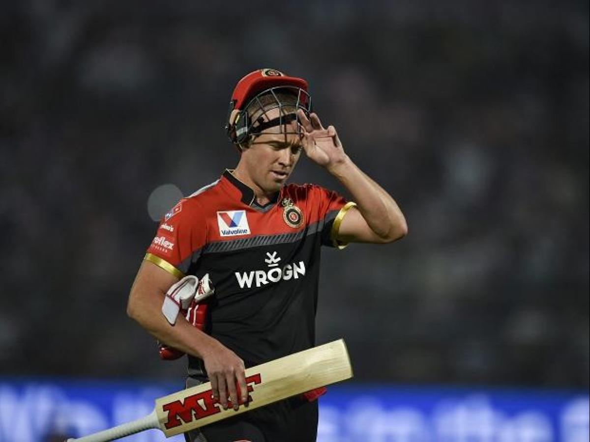 एबी डे भिलियर्सले लिए सबैखाले क्रिकेटबाट सन्यास