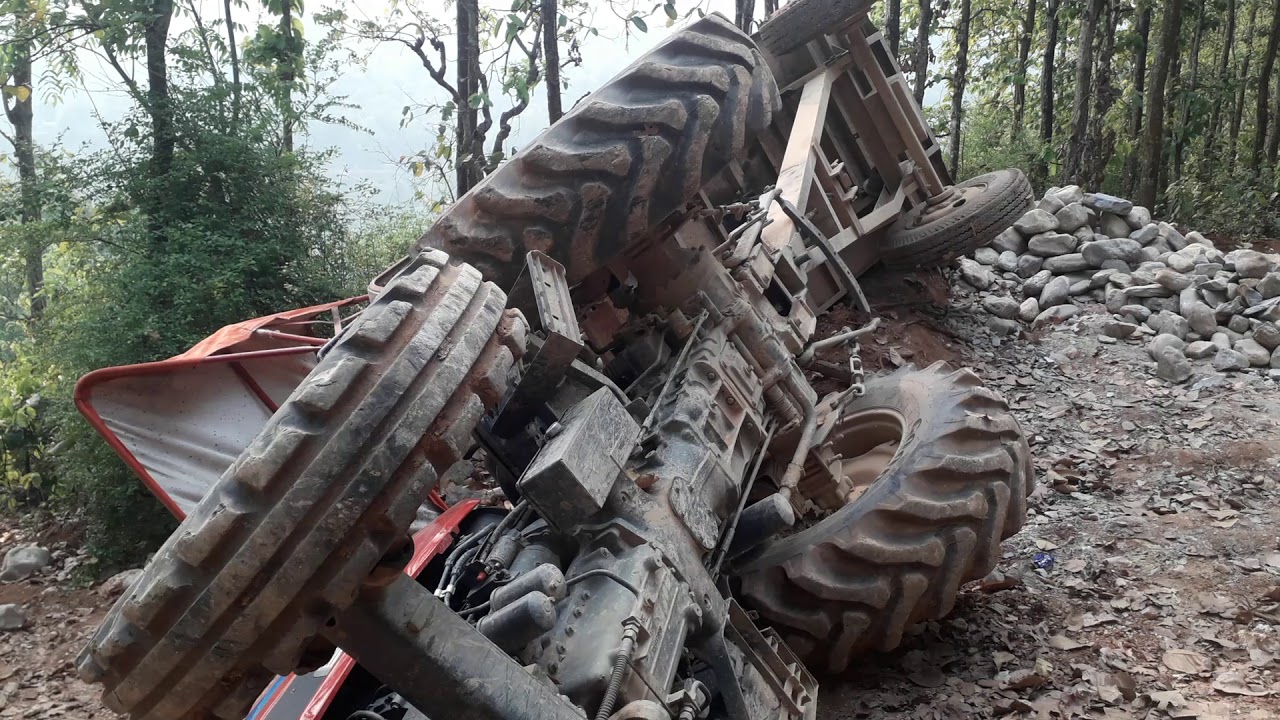 जाजरकोटमा ट्र्याक्टर दुर्घटना हुँदा तीनको मृत्यु