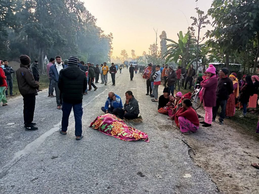 कञ्चनपुरमा गाडीको ठक्करबाट बृद्धको मृत्यु
