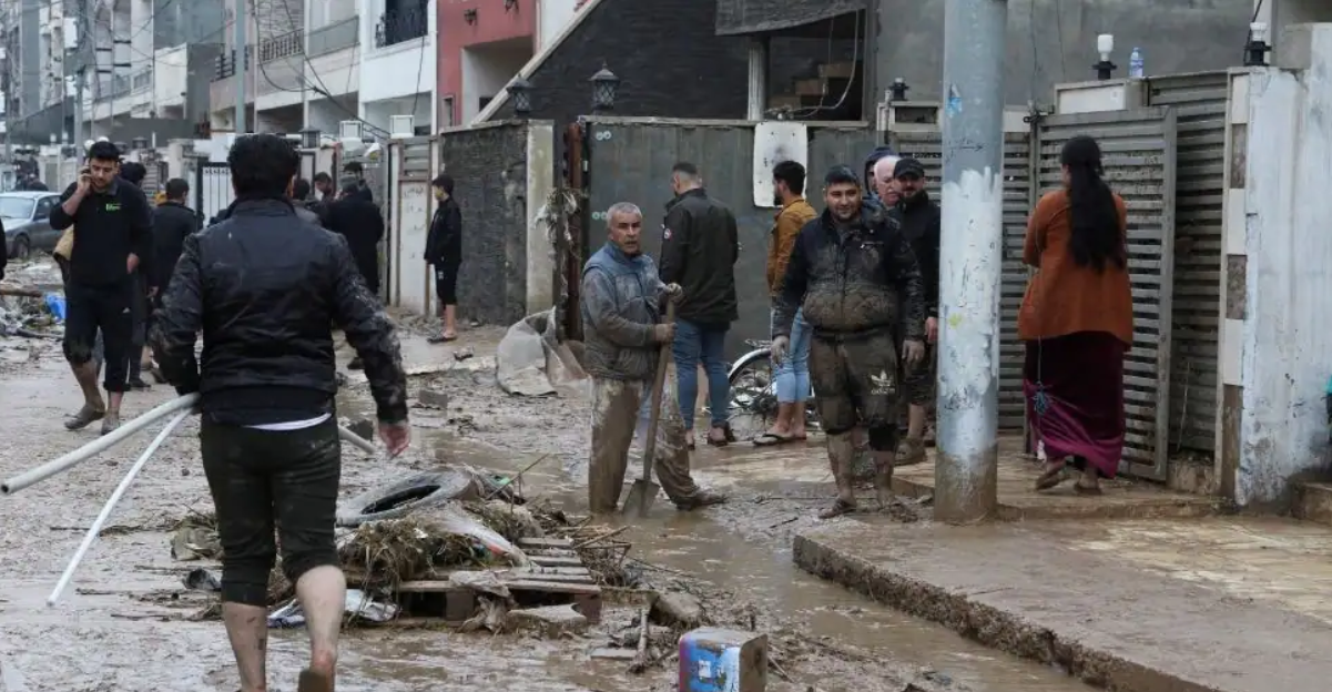 बाढीले बगाउँदा इराकमा दुई नेपालीको मृत्यु