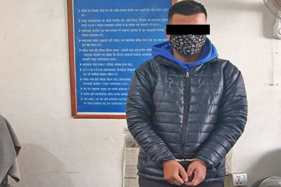 स्रोत नखुलेको ६९ लाखसहित दरबारमार्गबाट एक पक्राउ