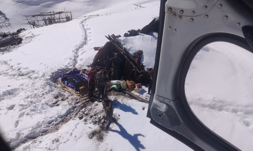 जुम्लामा हिउँमा फसेकामध्ये १४ जना गाउँ फर्किए, बाँकी केही आज फर्किने