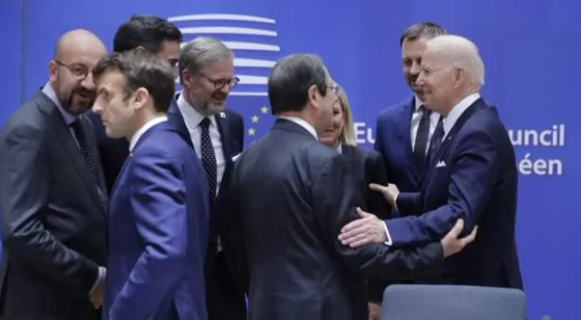 पश्चिमा नेताहरू युक्रेनलाई थप अस्त्र दिन सहमत