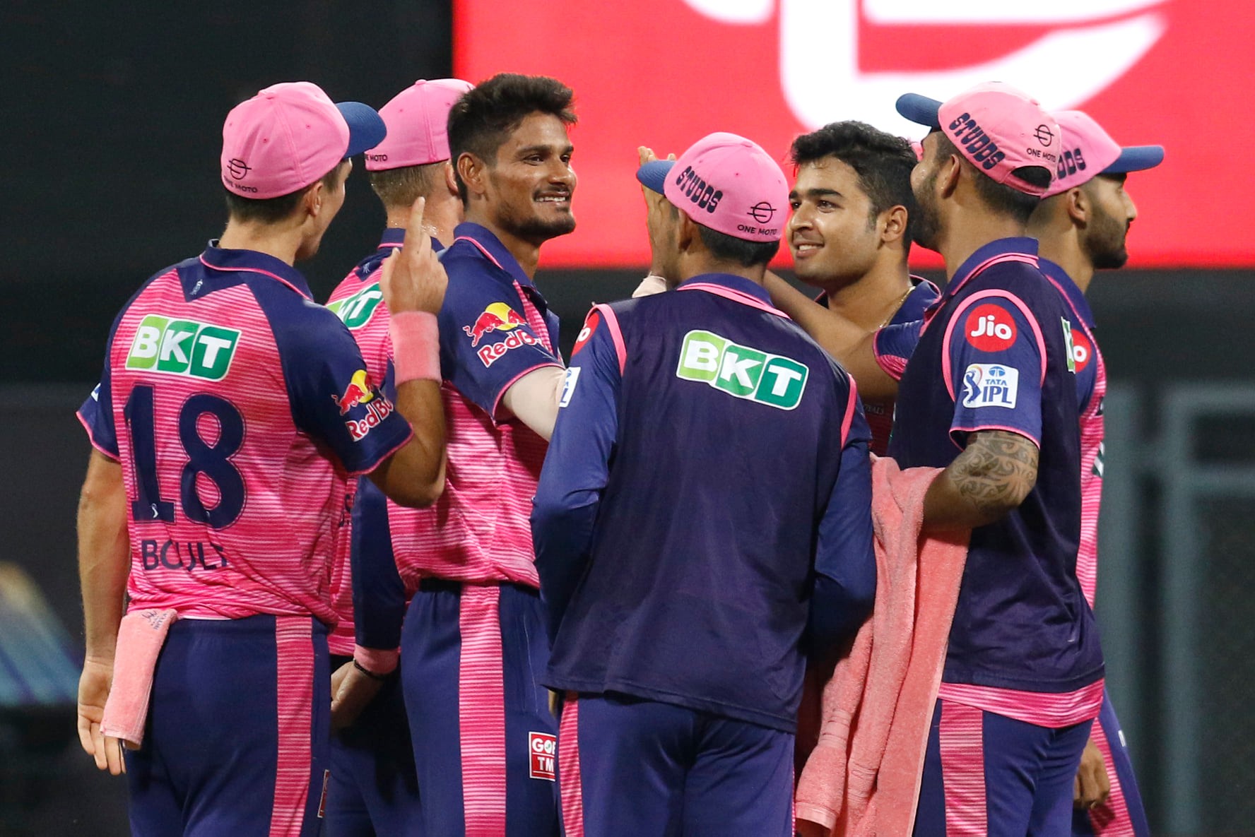 लखनउलाई हराउँदै राजस्थान आईपीएलकाे शीर्ष स्थानमा
