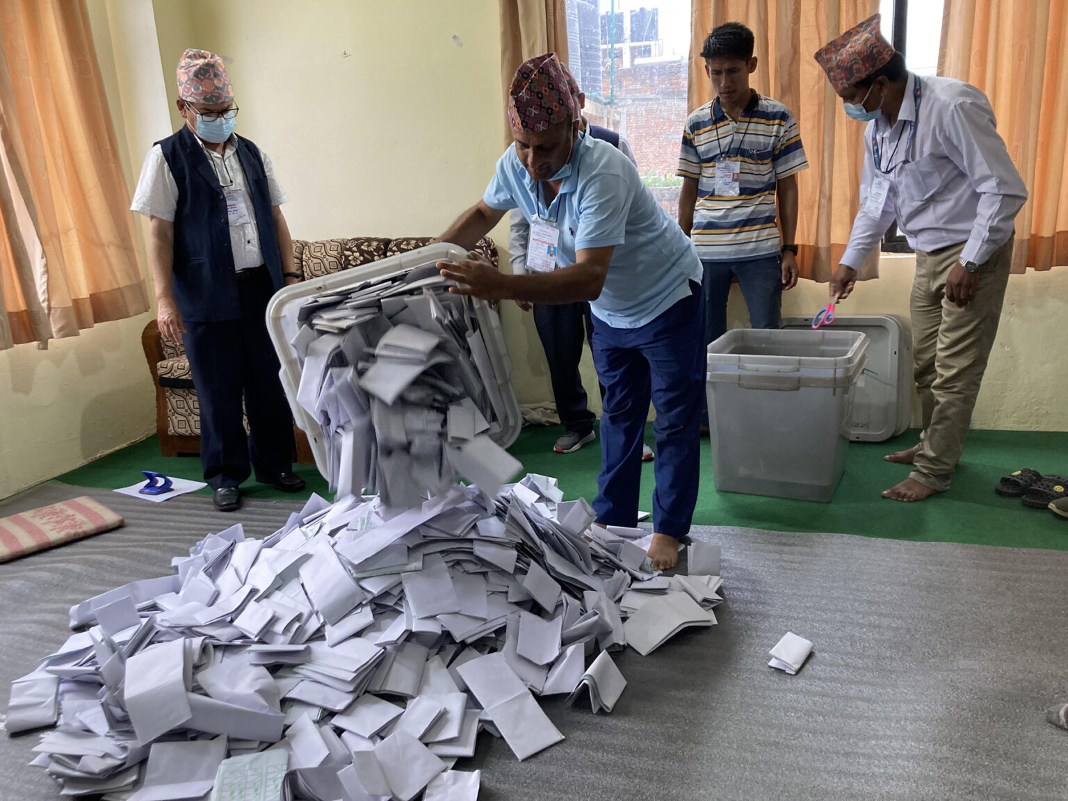 काठमाडौंमा मतगणना सुस्त भएपछि मतगणनास्थल बढाइँदै
