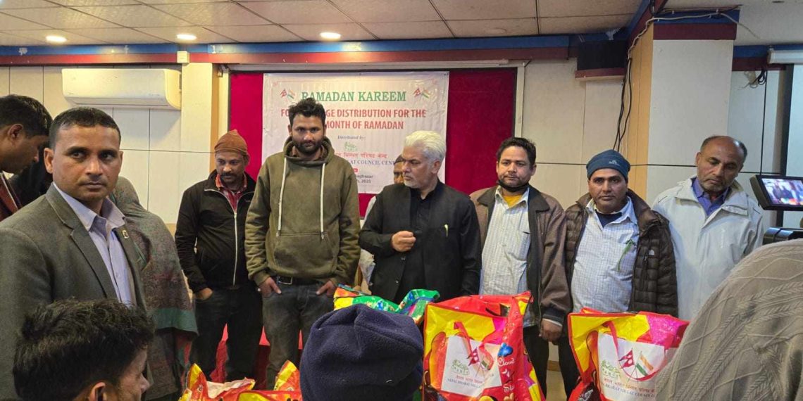 रामदानको पवित्र अवसरमा सेवाः डेढ सय परिवारलाई खाद्य सामग्री वितरण