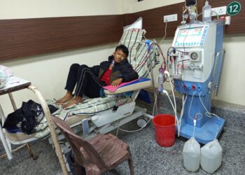 आमाको मिर्गौला र अस्पताल तयार,तर अल्झियो कैलाशको सास