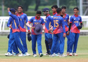 रौनको कीर्तिमानी शतक र विपिनको बलिङले नेपालको शानदार जित