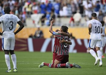 क्लब विश्वकप फाइनलमा पिएसजी र चेल्सी भिड्ने,कसले जित्ला उपाधि?